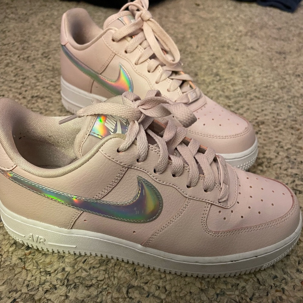 NIKE Air force 1s. Used- like new. Size 7.5
